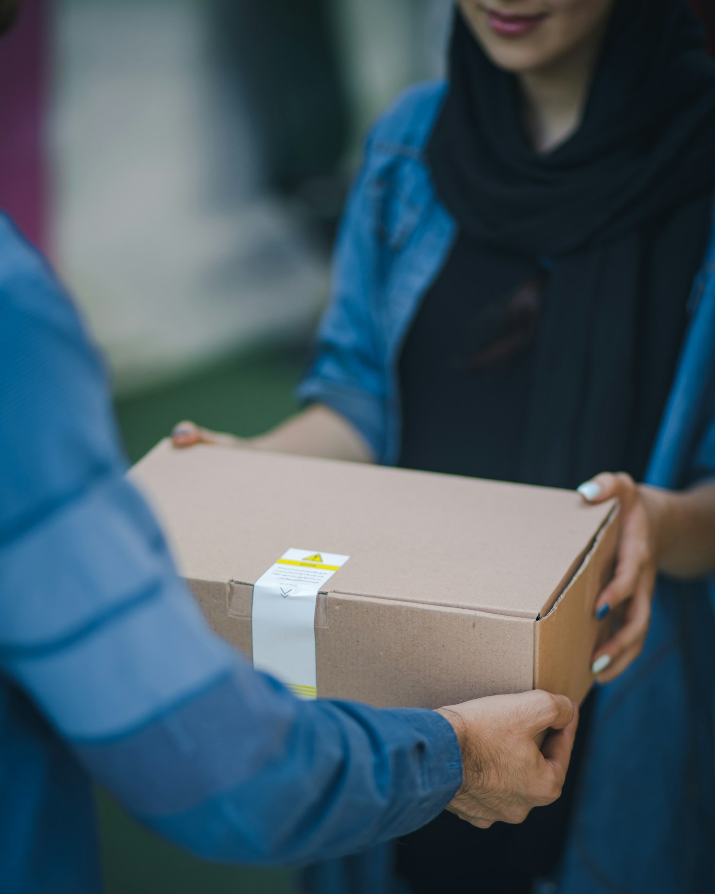 The Importance of HIPAA Compliance in Document Transport
